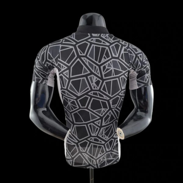 2022/2023 MANCHESTER UNITED GOALKEEPER KIT PLAYER VERSION (BLACK) - Image 2